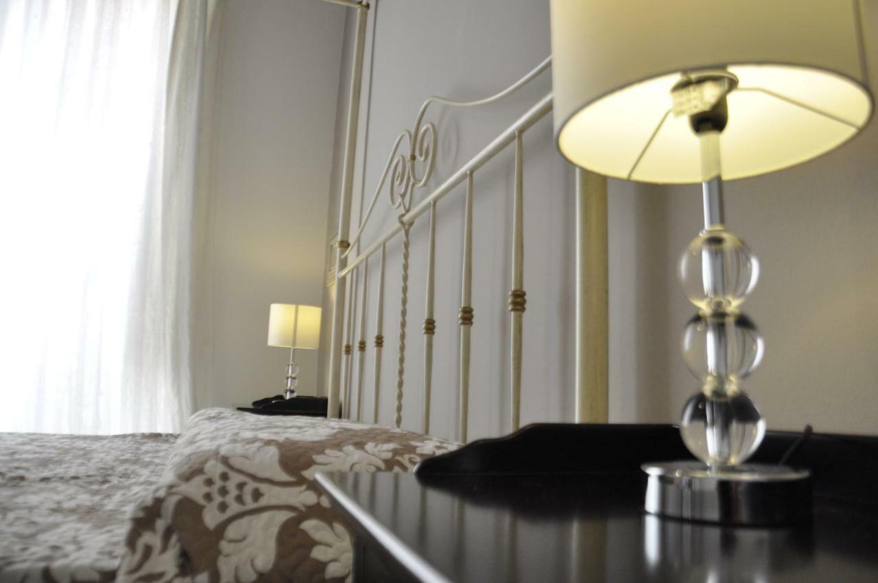 New Romantic Suite Кальяри Экстерьер фото